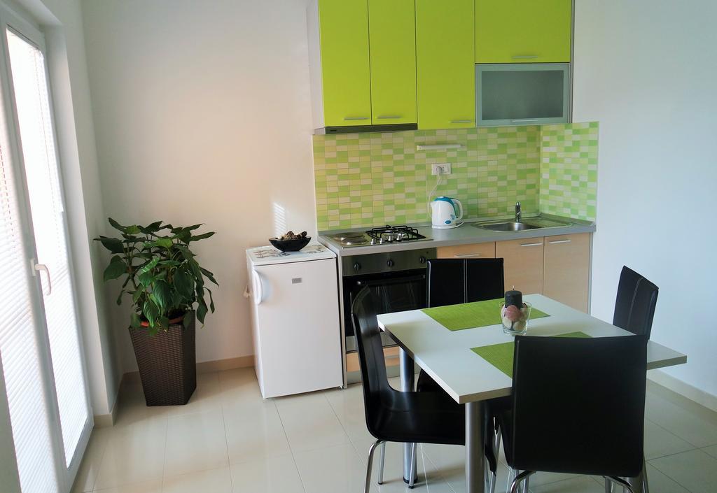 Apartments Harmonija Baška Voda Zewnętrze zdjęcie